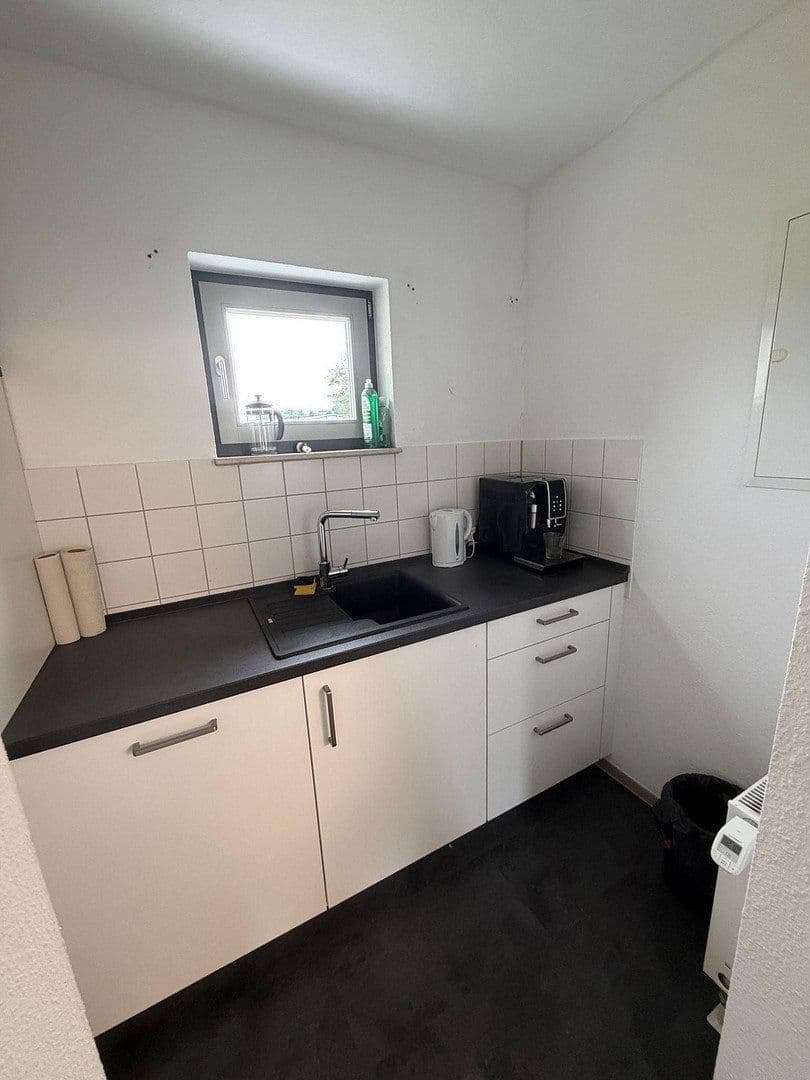 Pronájem kanceláře 56 m², Lohmar, Severní Porýní-Vestfálsko Pronájem kanceláře 56 m², Lohmar, Severní Porýní-Vestfálsko