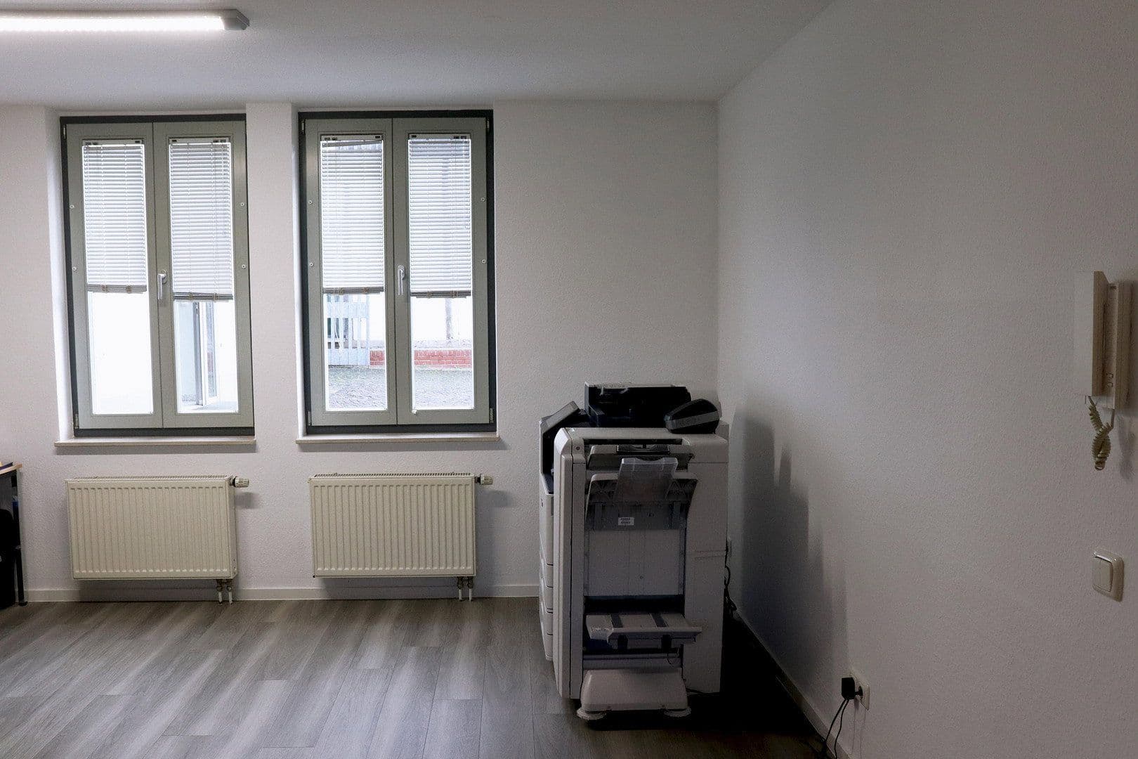 Pronájem kanceláře 56 m², Lohmar, Severní Porýní-Vestfálsko Pronájem kanceláře 56 m², Lohmar, Severní Porýní-Vestfálsko