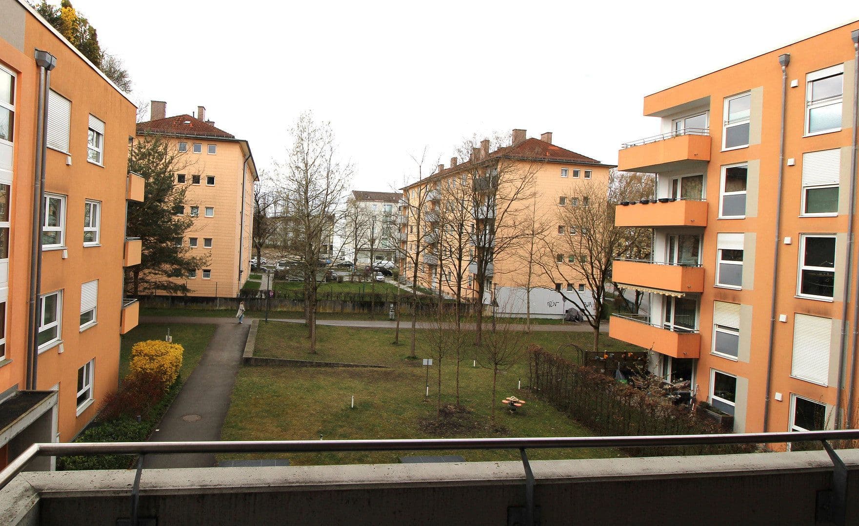 Pronájem bytu 3+1 71 m², Wallbergstraße 14, München, Bavorsko Pronájem bytu 3+1 71 m², Wallbergstraße 14, München, Bavorsko
