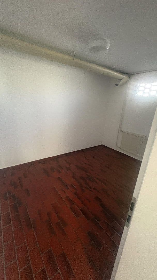 Pronájem kanceláře 105 m², Melle, Dolní Sasko Pronájem kanceláře 105 m², Melle, Dolní Sasko