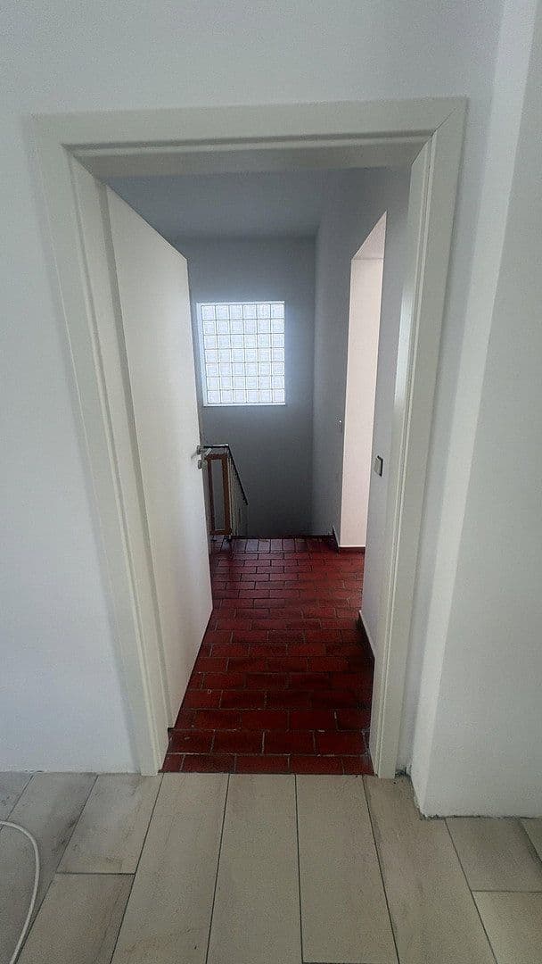 Pronájem kanceláře 105 m², Melle, Dolní Sasko Pronájem kanceláře 105 m², Melle, Dolní Sasko