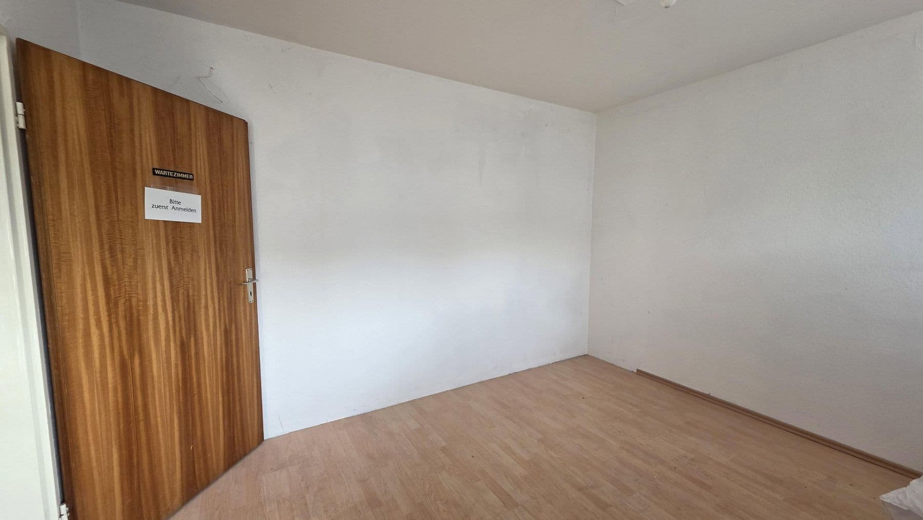 Prodej domu 367 m², pozemek 1.462 m², Bielefeld, Severní Porýní-Vestfálsko Prodej domu 367 m², pozemek 1.462 m², Bielefeld, Severní Porýní-Vestfálsko