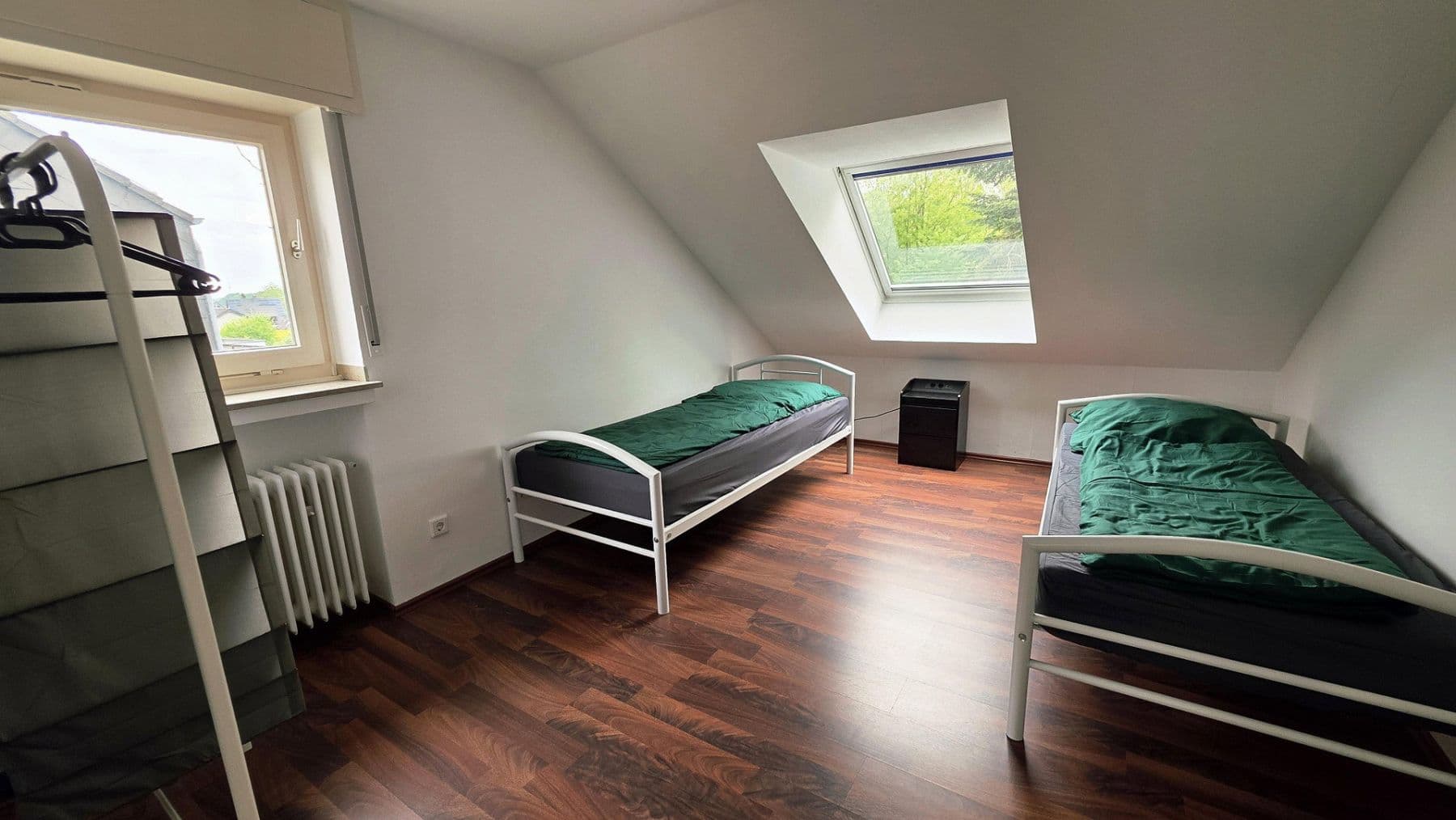 Prodej domu 367 m², pozemek 1.462 m², Bielefeld, Severní Porýní-Vestfálsko Prodej domu 367 m², pozemek 1.462 m², Bielefeld, Severní Porýní-Vestfálsko