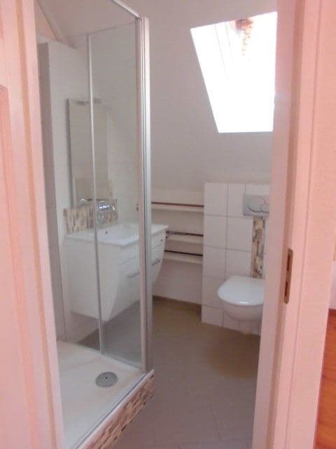 Pronájem domu 165 m², pozemek 160 m², Erbsengasse 15, Büdingen, Hessen Pronájem domu 165 m², pozemek 160 m², Erbsengasse 15, Büdingen, Hessen