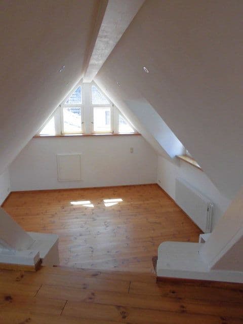 Pronájem domu 165 m², pozemek 160 m², Erbsengasse 15, Büdingen, Hessen Pronájem domu 165 m², pozemek 160 m², Erbsengasse 15, Büdingen, Hessen