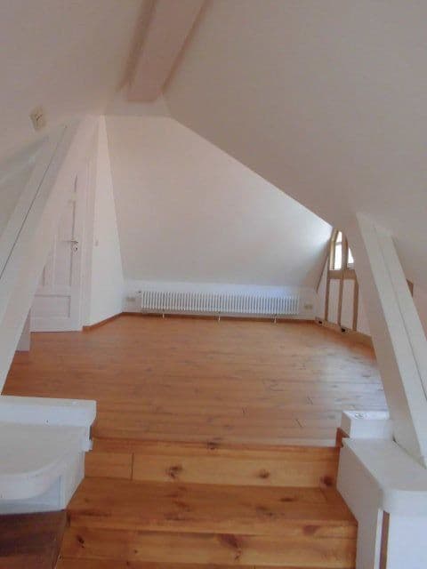Pronájem domu 165 m², pozemek 160 m², Erbsengasse 15, Büdingen, Hessen Pronájem domu 165 m², pozemek 160 m², Erbsengasse 15, Büdingen, Hessen