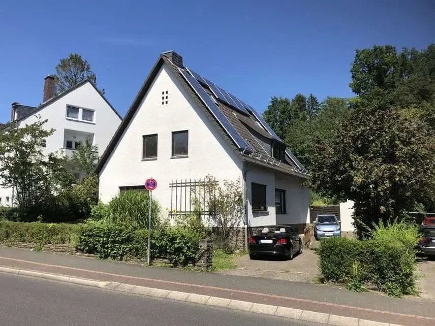 Pronájem bytu 5+1 102 m², Bergisch Gladbach, Severní Porýní-Vestfálsko Pronájem bytu 5+1 102 m², Bergisch Gladbach, Severní Porýní-Vestfálsko