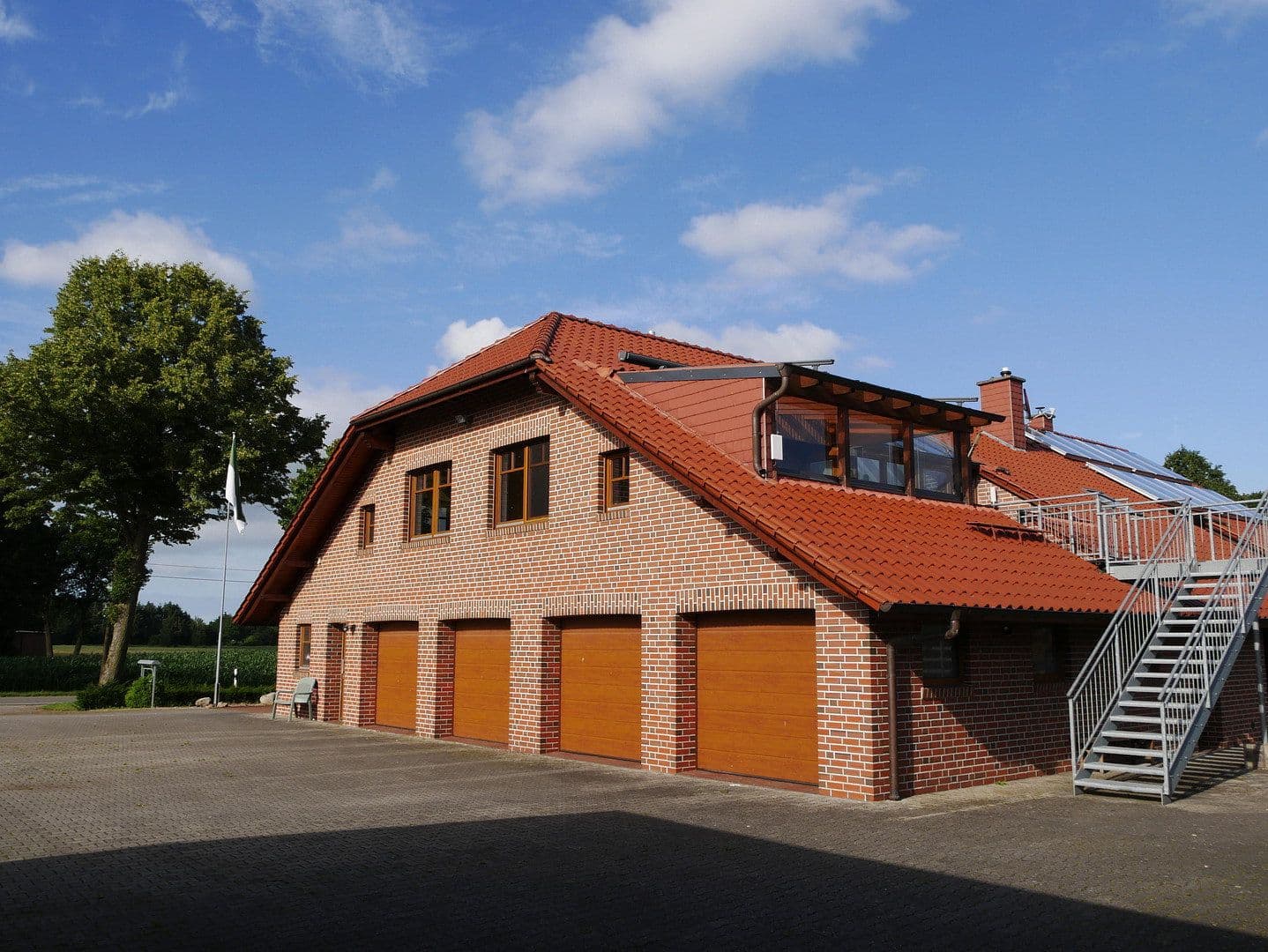 Prodej domu 487 m², pozemek 12.449 m², Niederlangen, Dolní Sasko Prodej domu 487 m², pozemek 12.449 m², Niederlangen, Dolní Sasko