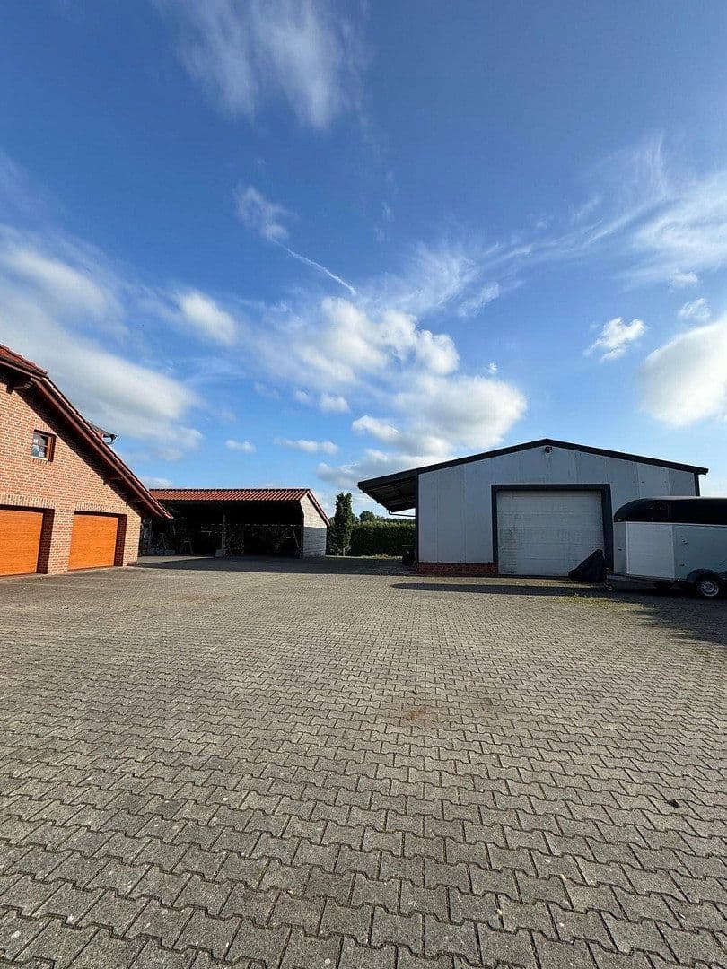Prodej domu 487 m², pozemek 12.449 m², Niederlangen, Dolní Sasko Prodej domu 487 m², pozemek 12.449 m², Niederlangen, Dolní Sasko