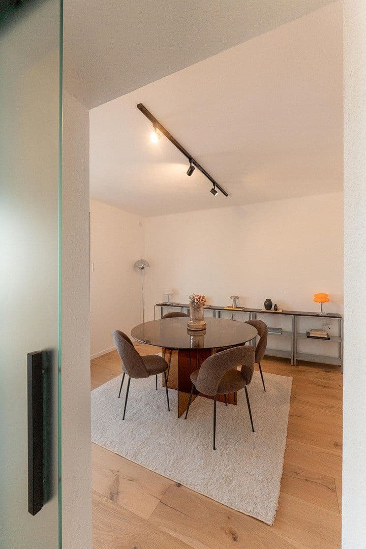 Prodej bytu 4+1 91 m², Lützowstraße 3, Augsburg Lechhausen, Bavorsko Prodej bytu 4+1 91 m², Lützowstraße 3, Augsburg Lechhausen, Bavorsko