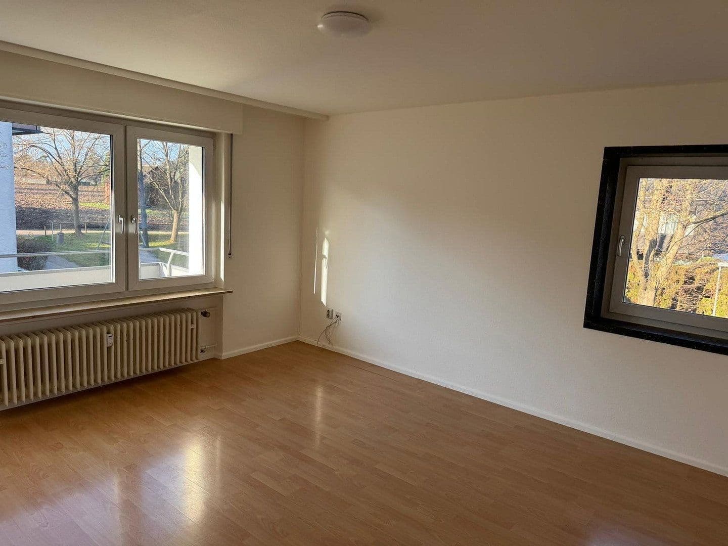 Pronájem bytu 2+1 62 m², Stuttgart, Bádensko-Württembersko Pronájem bytu 2+1 62 m², Stuttgart, Bádensko-Württembersko
