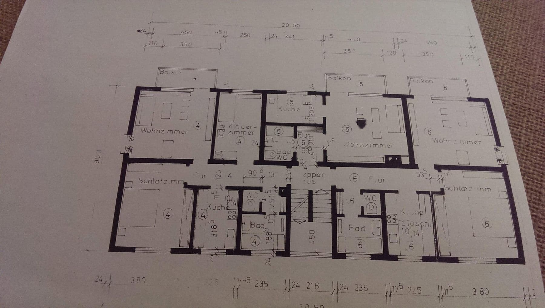 Pronájem bytu 2+1 62 m², Stuttgart, Bádensko-Württembersko Pronájem bytu 2+1 62 m², Stuttgart, Bádensko-Württembersko