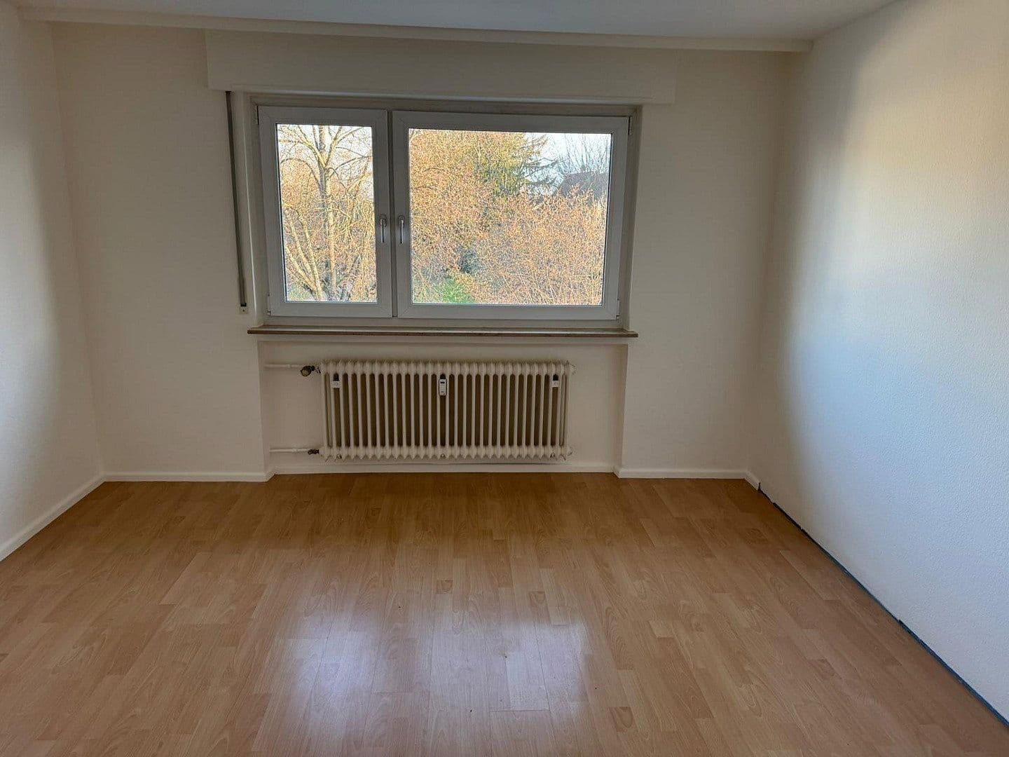 Pronájem bytu 2+1 62 m², Stuttgart, Bádensko-Württembersko Pronájem bytu 2+1 62 m², Stuttgart, Bádensko-Württembersko