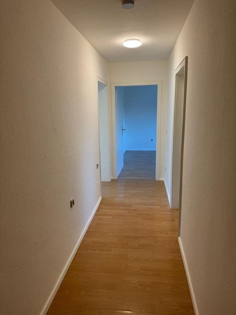 Pronájem bytu 2+1 62 m², Stuttgart, Bádensko-Württembersko Pronájem bytu 2+1 62 m², Stuttgart, Bádensko-Württembersko