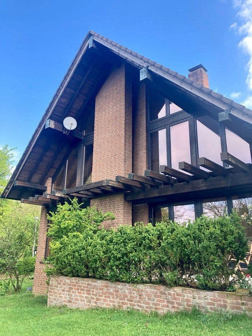 Prodej domu 144 m², pozemek 1.000 m², Herdecke, Severní Porýní-Vestfálsko Prodej domu 144 m², pozemek 1.000 m², Herdecke, Severní Porýní-Vestfálsko