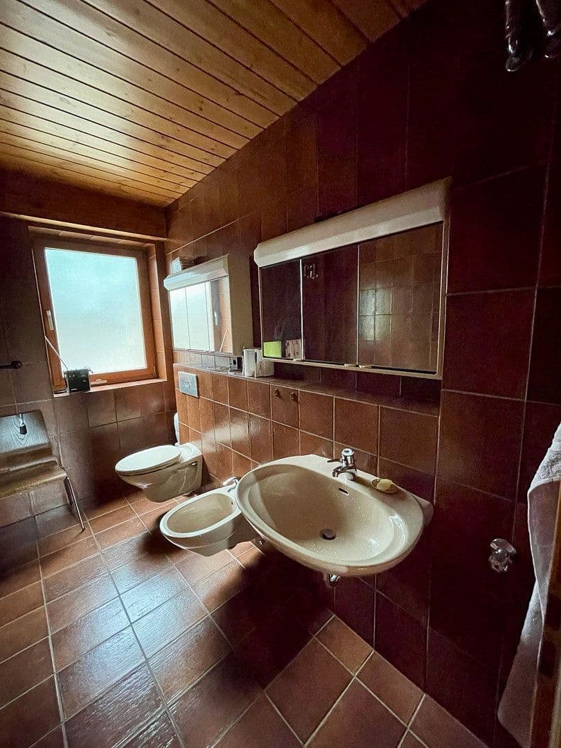 Prodej domu 144 m², pozemek 1.000 m², Herdecke, Severní Porýní-Vestfálsko Prodej domu 144 m², pozemek 1.000 m², Herdecke, Severní Porýní-Vestfálsko