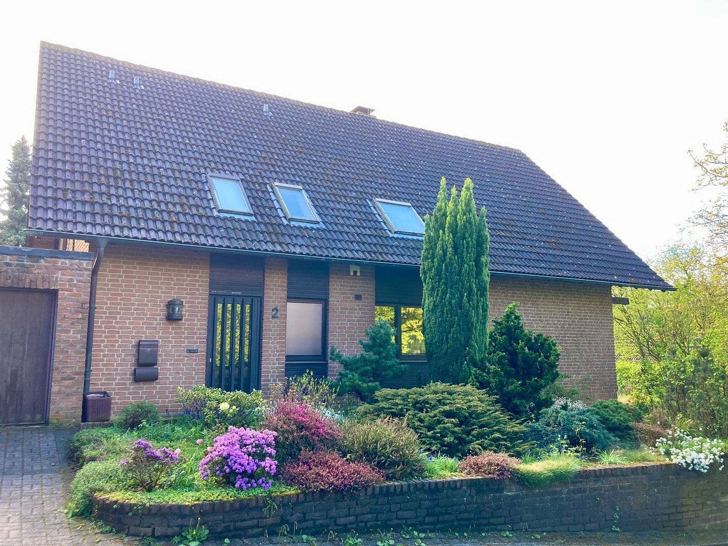 Prodej domu 144 m², pozemek 1.000 m², Herdecke, Severní Porýní-Vestfálsko Prodej domu 144 m², pozemek 1.000 m², Herdecke, Severní Porýní-Vestfálsko