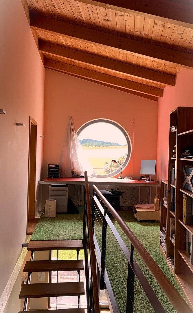 Prodej domu 225 m², pozemek 591 m², Tiefenbronn, Bádensko-Württembersko Prodej domu 225 m², pozemek 591 m², Tiefenbronn, Bádensko-Württembersko