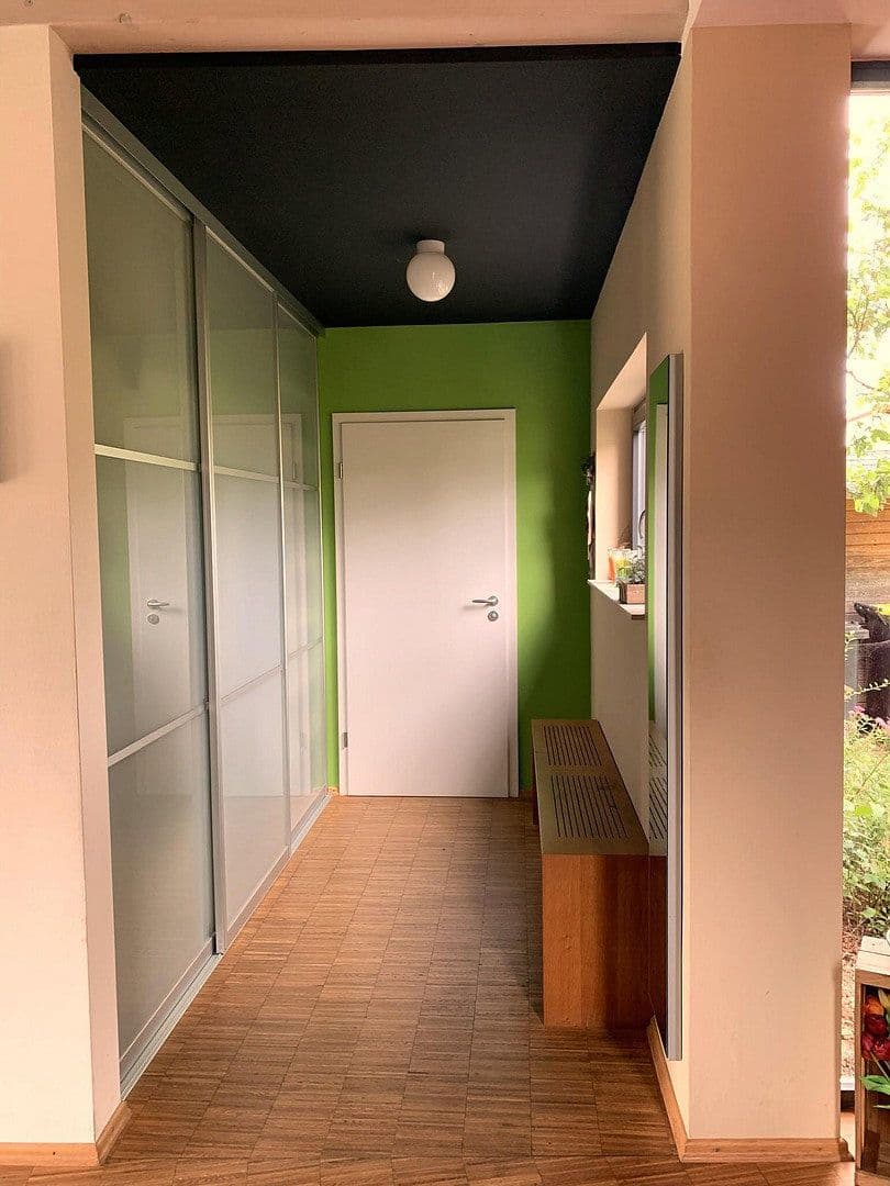 Prodej domu 225 m², pozemek 591 m², Tiefenbronn, Bádensko-Württembersko Prodej domu 225 m², pozemek 591 m², Tiefenbronn, Bádensko-Württembersko