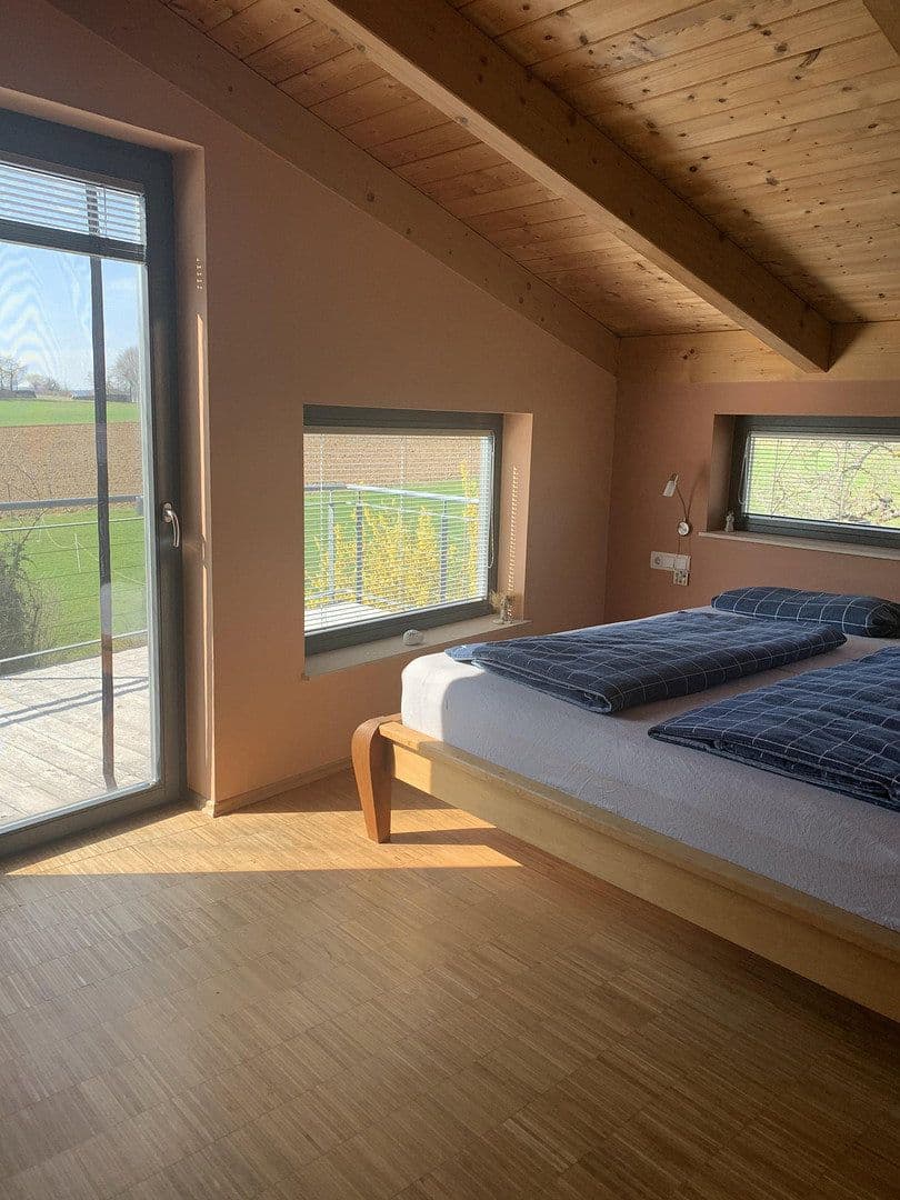 Prodej domu 225 m², pozemek 591 m², Tiefenbronn, Bádensko-Württembersko Prodej domu 225 m², pozemek 591 m², Tiefenbronn, Bádensko-Württembersko