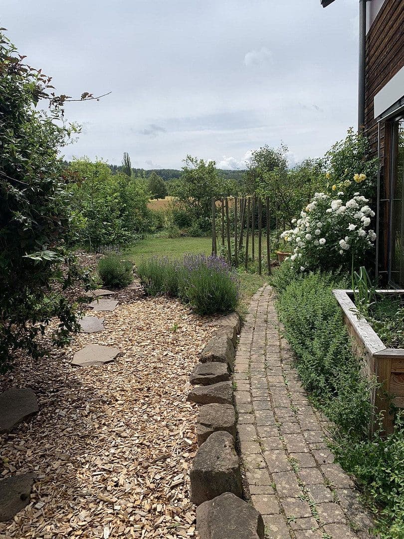 Prodej domu 225 m², pozemek 591 m², Tiefenbronn, Bádensko-Württembersko Prodej domu 225 m², pozemek 591 m², Tiefenbronn, Bádensko-Württembersko