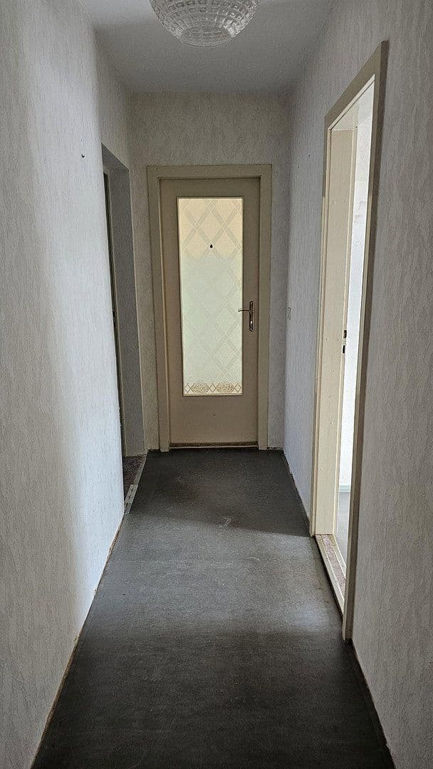 Prodej bytu 3+1 58 m², Rudolf-Breitscheid-Straße 22, Gersdorf, Sasko Prodej bytu 3+1 58 m², Rudolf-Breitscheid-Straße 22, Gersdorf, Sasko