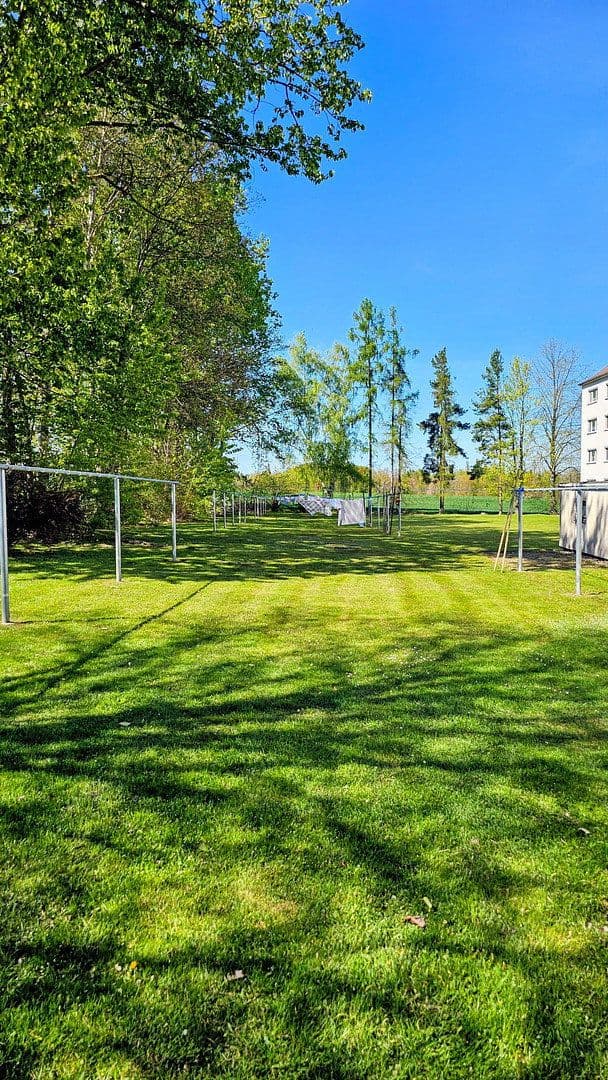 Prodej bytu 3+1 58 m², Rudolf-Breitscheid-Straße 22, Gersdorf, Sasko Prodej bytu 3+1 58 m², Rudolf-Breitscheid-Straße 22, Gersdorf, Sasko
