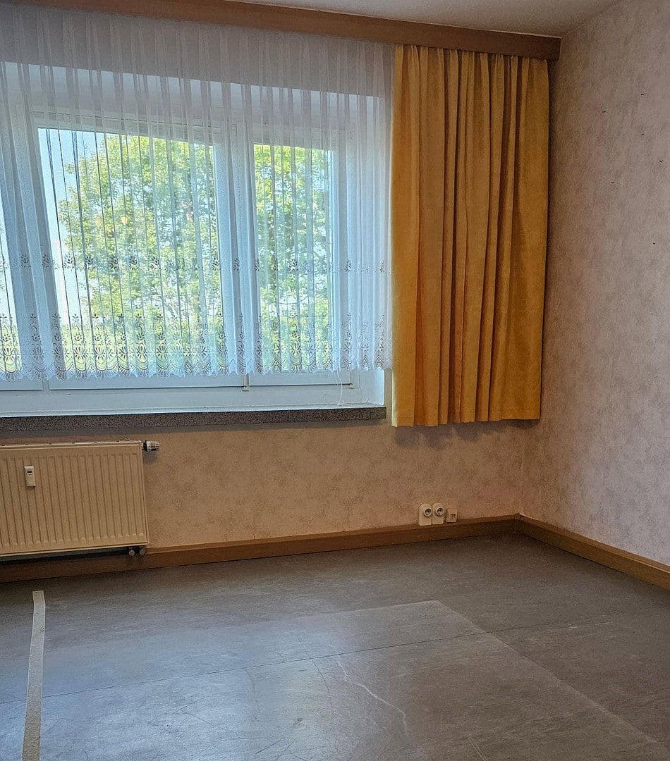 Prodej bytu 3+1 58 m², Rudolf-Breitscheid-Straße 22, Gersdorf, Sasko Prodej bytu 3+1 58 m², Rudolf-Breitscheid-Straße 22, Gersdorf, Sasko
