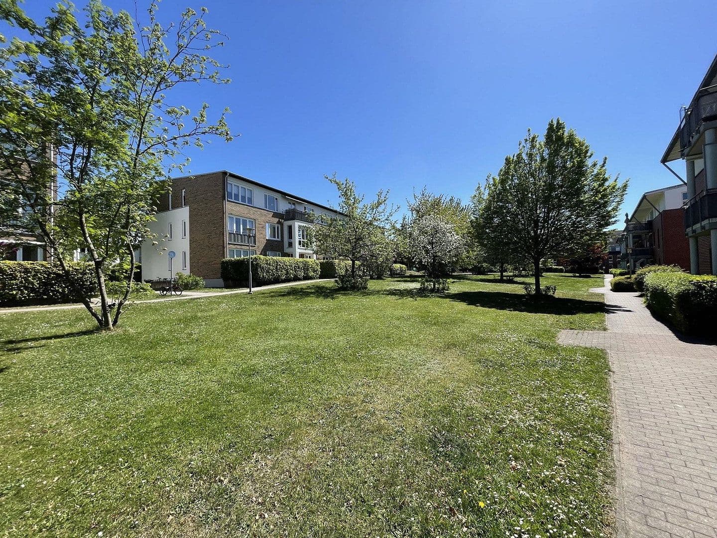 Pronájem bytu 3+1 83 m², Kakenbarch, Travemünde, Šlesvicko-Holštýnsko Pronájem bytu 3+1 83 m², Kakenbarch, Travemünde, Šlesvicko-Holštýnsko