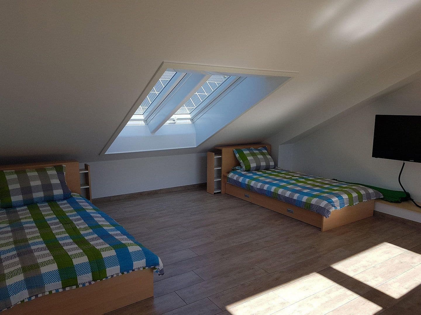 Prodej domu 185 m², pozemek 806 m², München, Bavorsko Prodej domu 185 m², pozemek 806 m², München, Bavorsko