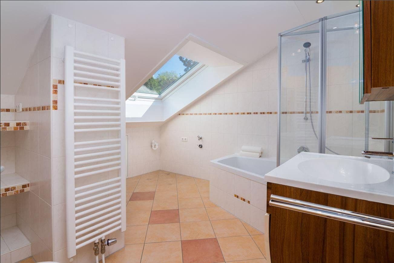 Prodej domu 185 m², pozemek 806 m², München, Bavorsko Prodej domu 185 m², pozemek 806 m², München, Bavorsko