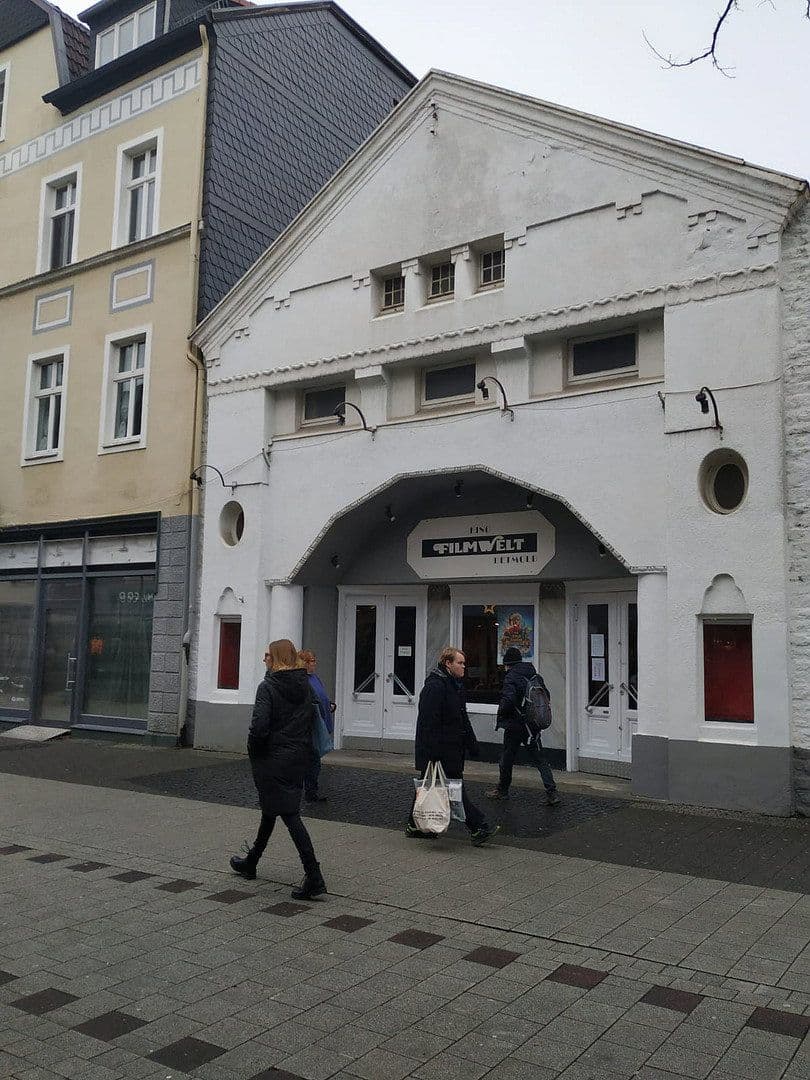 Prodej chaty, chalupy 300 m², pozemek 280 m², Lange Straße 74a, Detmold, Severní Porýní-Vestfálsko Prodej chaty, chalupy 300 m², pozemek 280 m², Lange Straße 74a, Detmold, Severní Porýní-Vestfálsko