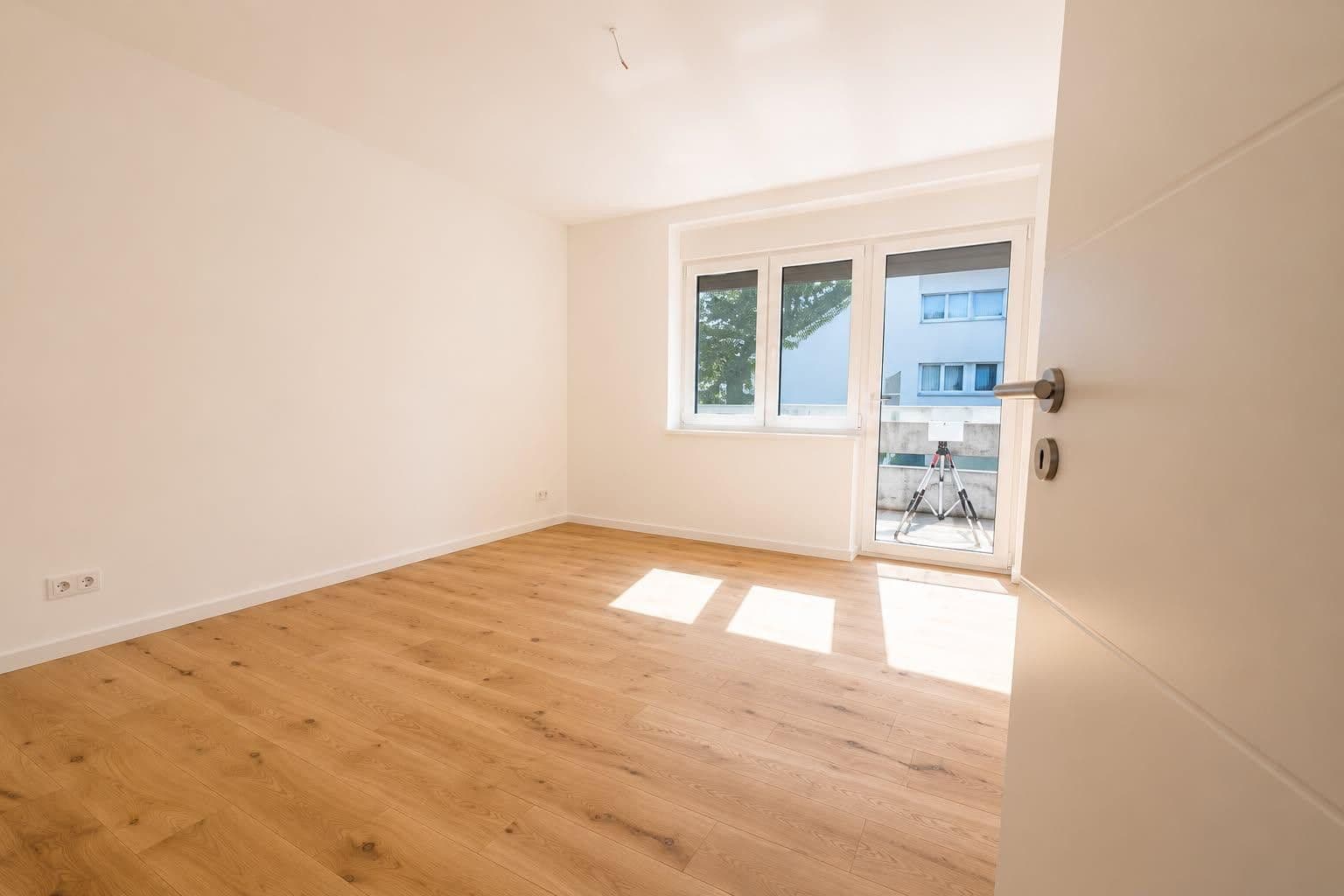 Prodej domu 280 m², pozemek 261 m², Baumstraße 1, Düsseldorf, Severní Porýní-Vestfálsko Prodej domu 280 m², pozemek 261 m², Baumstraße 1, Düsseldorf, Severní Porýní-Vestfálsko