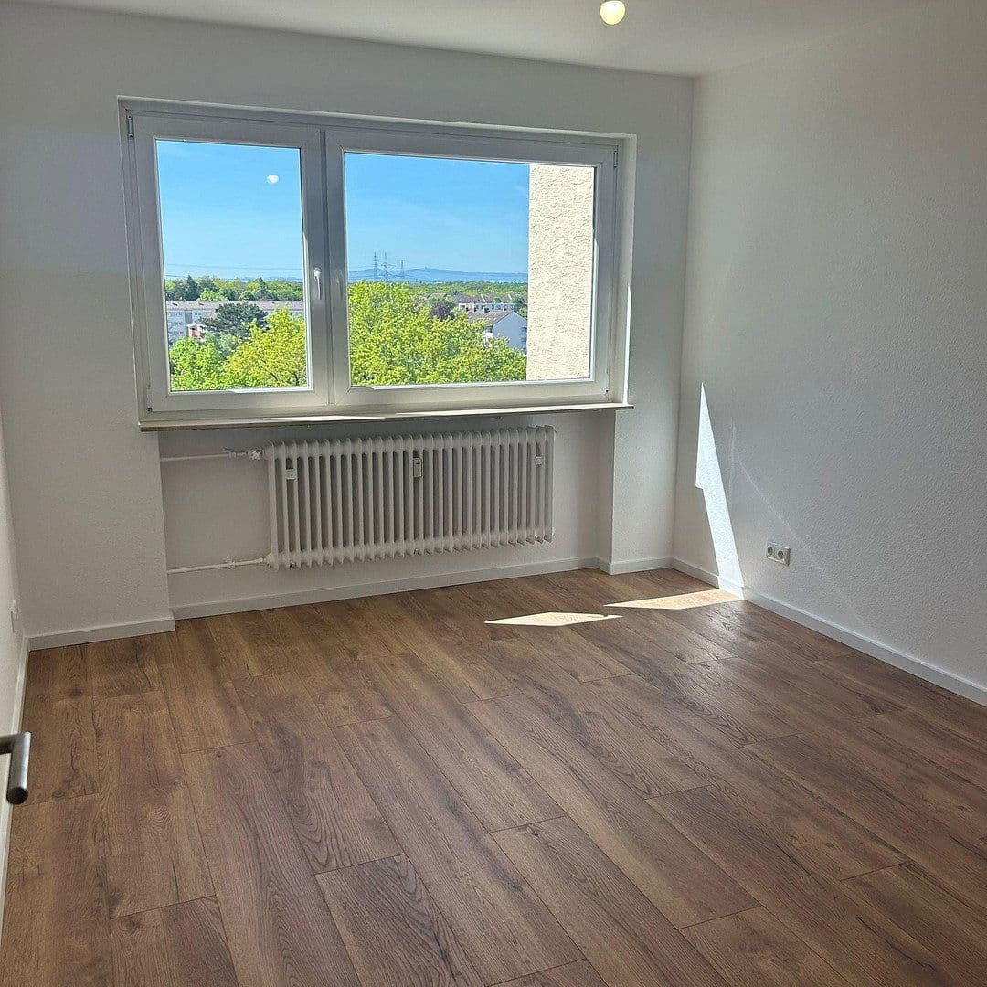 Pronájem bytu 3+1 64 m², Dresdener Straße 1D, Hanau, Hessen Pronájem bytu 3+1 64 m², Dresdener Straße 1D, Hanau, Hessen