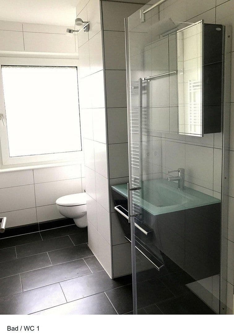 Prodej bytu 4+1 75 m², Brunnenstr., Koblenz - Stolzenfels KRIPP, Porýní-Falc Prodej bytu 4+1 75 m², Brunnenstr., Koblenz - Stolzenfels KRIPP, Porýní-Falc