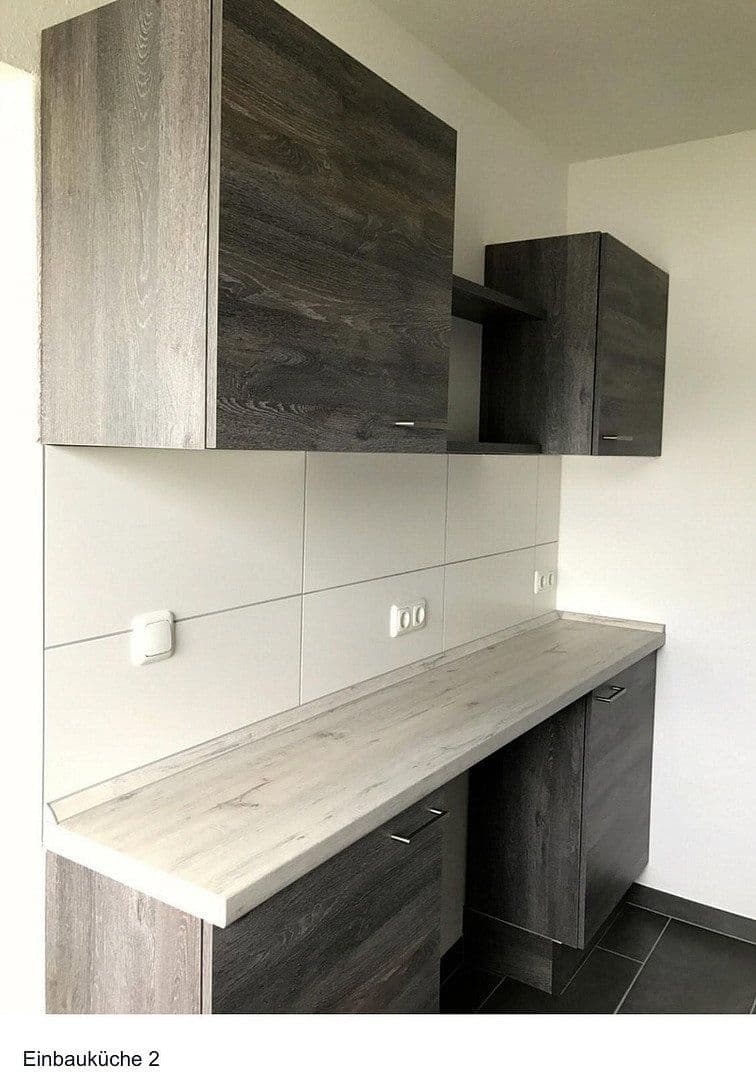 Prodej bytu 4+1 75 m², Brunnenstr., Koblenz - Stolzenfels KRIPP, Porýní-Falc Prodej bytu 4+1 75 m², Brunnenstr., Koblenz - Stolzenfels KRIPP, Porýní-Falc