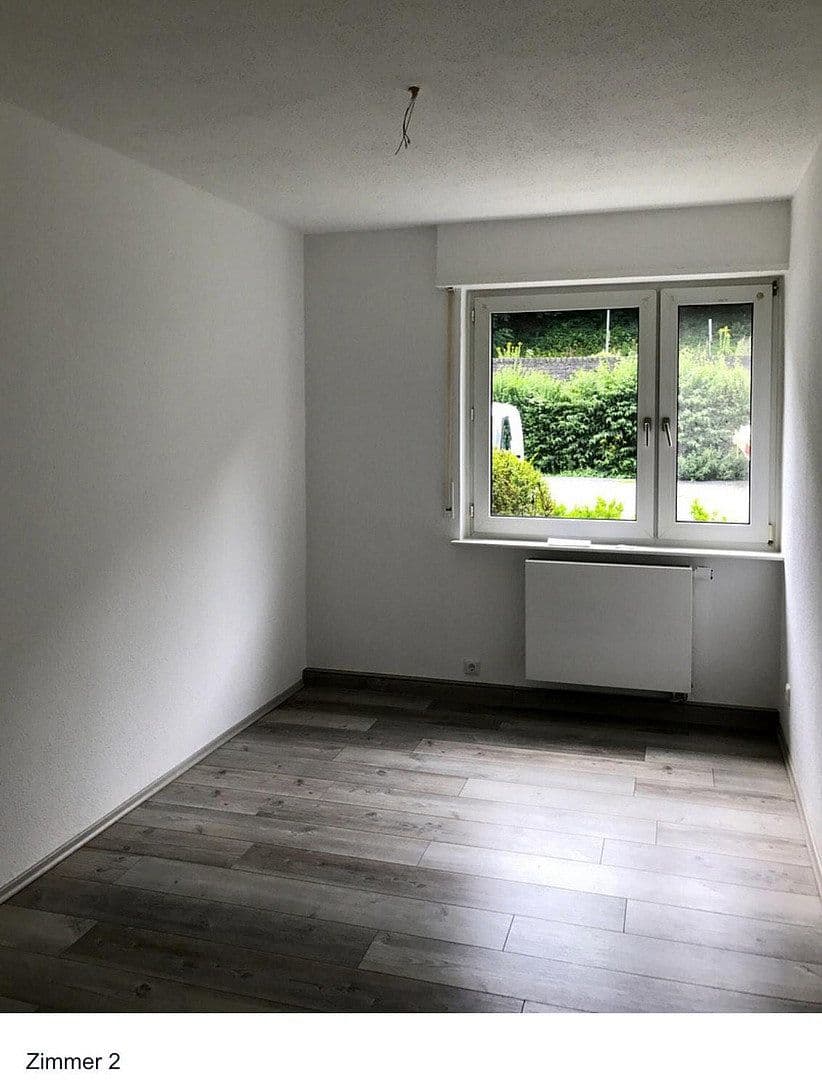 Prodej bytu 4+1 75 m², Brunnenstr., Koblenz - Stolzenfels KRIPP, Porýní-Falc Prodej bytu 4+1 75 m², Brunnenstr., Koblenz - Stolzenfels KRIPP, Porýní-Falc