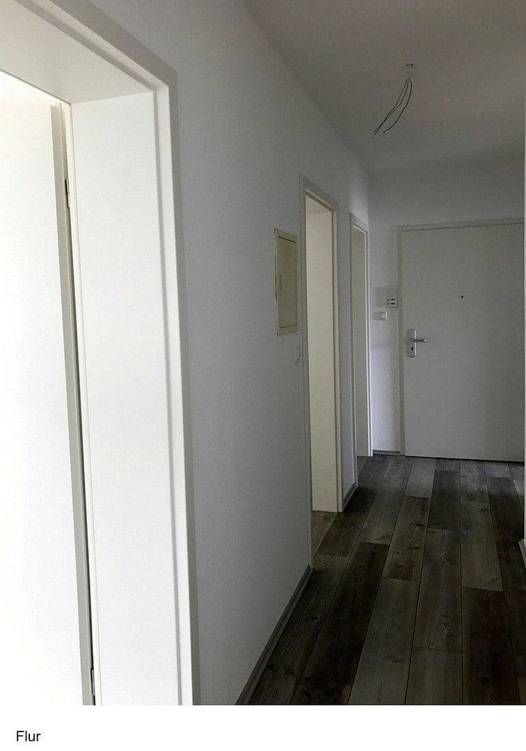 Prodej bytu 4+1 75 m², Brunnenstr., Koblenz - Stolzenfels KRIPP, Porýní-Falc Prodej bytu 4+1 75 m², Brunnenstr., Koblenz - Stolzenfels KRIPP, Porýní-Falc