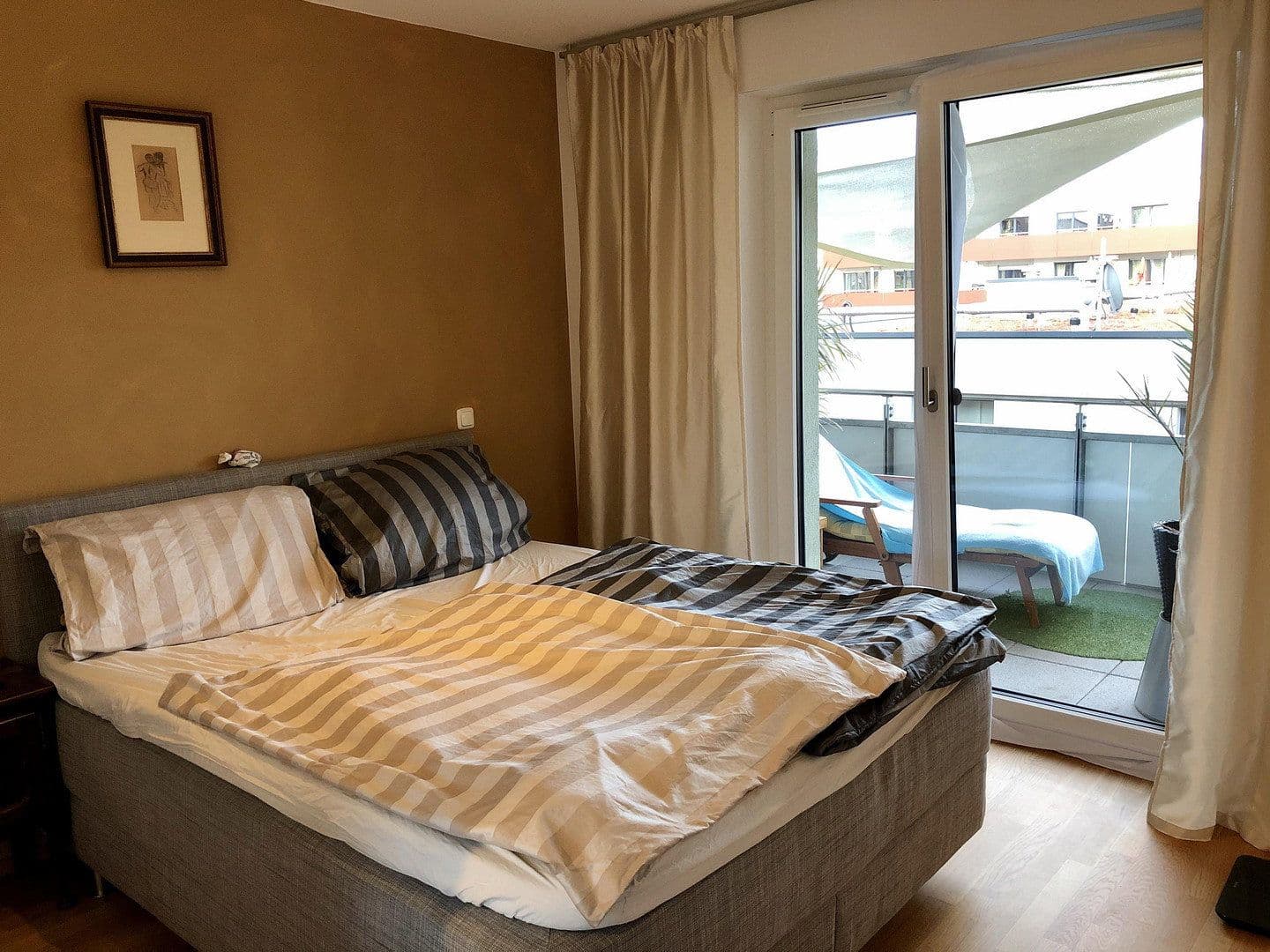 Pronájem bytu 3+1 65 m², Wolgemutstr. 17, Nürnberg, Bavorsko Pronájem bytu 3+1 65 m², Wolgemutstr. 17, Nürnberg, Bavorsko