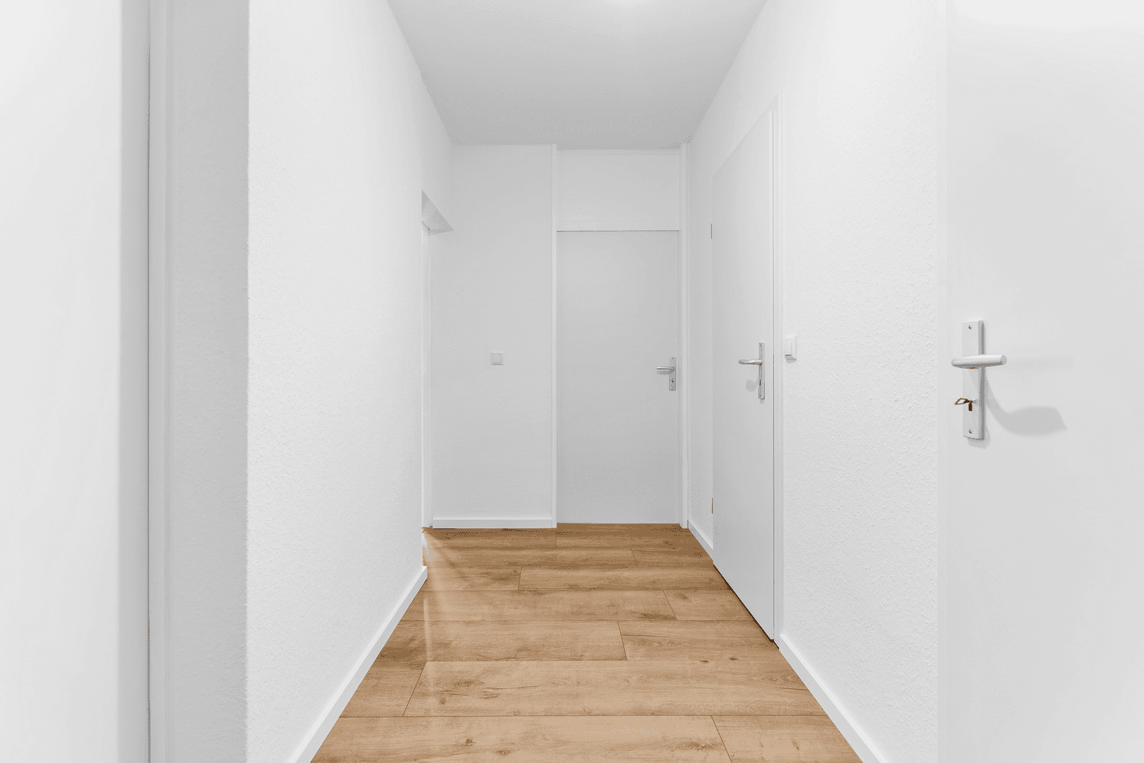 Pronájem bytu 2+1 65 m², Julius-Brecht-Straße 3, Frankfurt am Main, Hessen Pronájem bytu 2+1 65 m², Julius-Brecht-Straße 3, Frankfurt am Main, Hessen