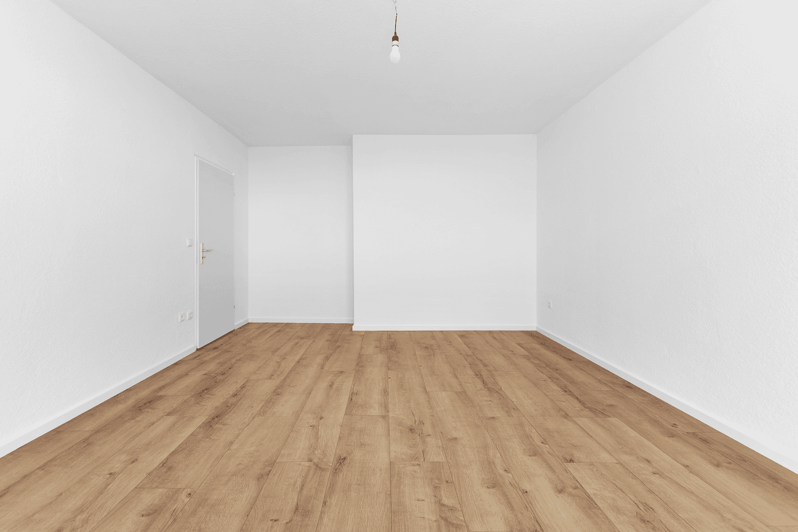 Pronájem bytu 2+1 65 m², Julius-Brecht-Straße 3, Frankfurt am Main, Hessen Pronájem bytu 2+1 65 m², Julius-Brecht-Straße 3, Frankfurt am Main, Hessen