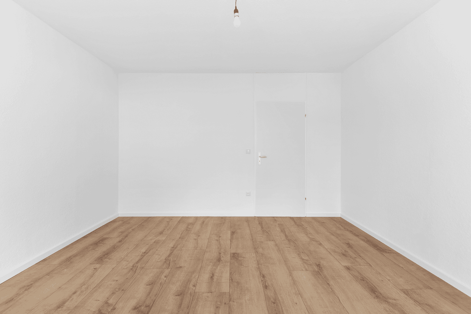 Pronájem bytu 2+1 65 m², Julius-Brecht-Straße 3, Frankfurt am Main, Hessen Pronájem bytu 2+1 65 m², Julius-Brecht-Straße 3, Frankfurt am Main, Hessen
