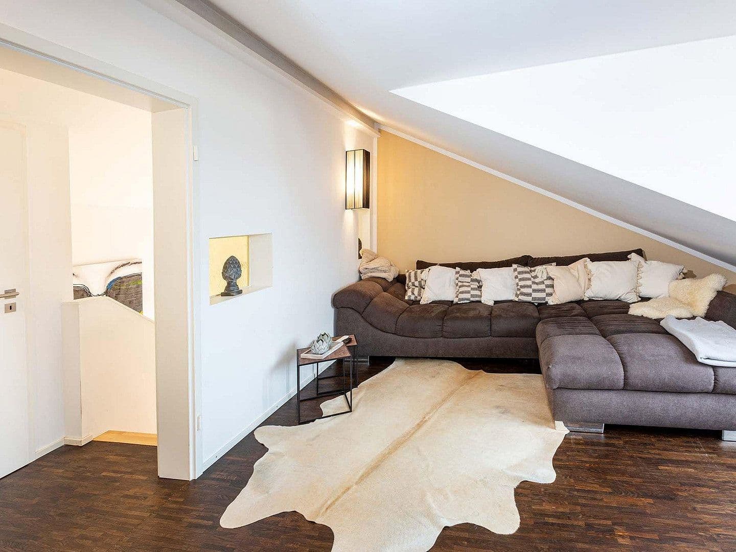 Pronájem bytu 4+kk 137 m², Mooserstrasse 16, Radolfzell am Bodensee, Bádensko-Württembersko Pronájem bytu 4+kk 137 m², Mooserstrasse 16, Radolfzell am Bodensee, Bádensko-Württembersko