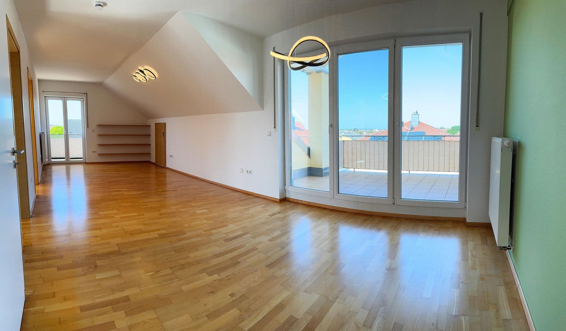 Prodej bytu 4+1 88 m², Gaimersheim, Bavorsko Prodej bytu 4+1 88 m², Gaimersheim, Bavorsko