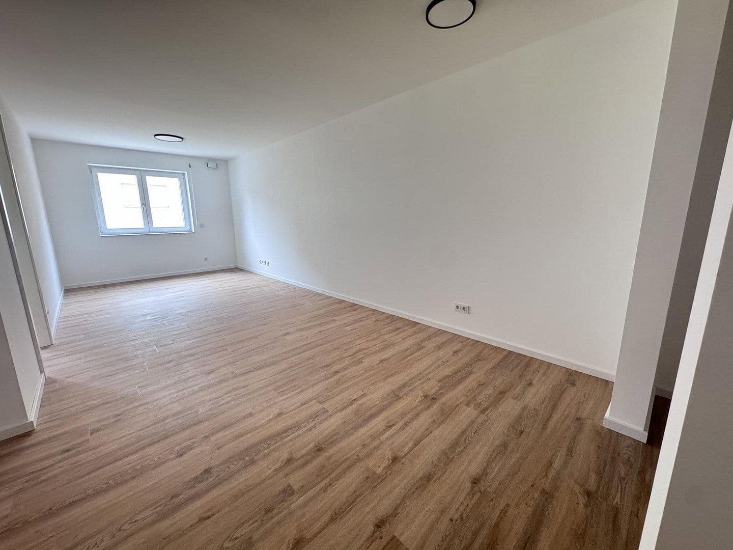 Pronájem bytu 2+1 54 m², Theodor-Mathieu-Straße 20-22, Bamberg, Bavorsko Pronájem bytu 2+1 54 m², Theodor-Mathieu-Straße 20-22, Bamberg, Bavorsko
