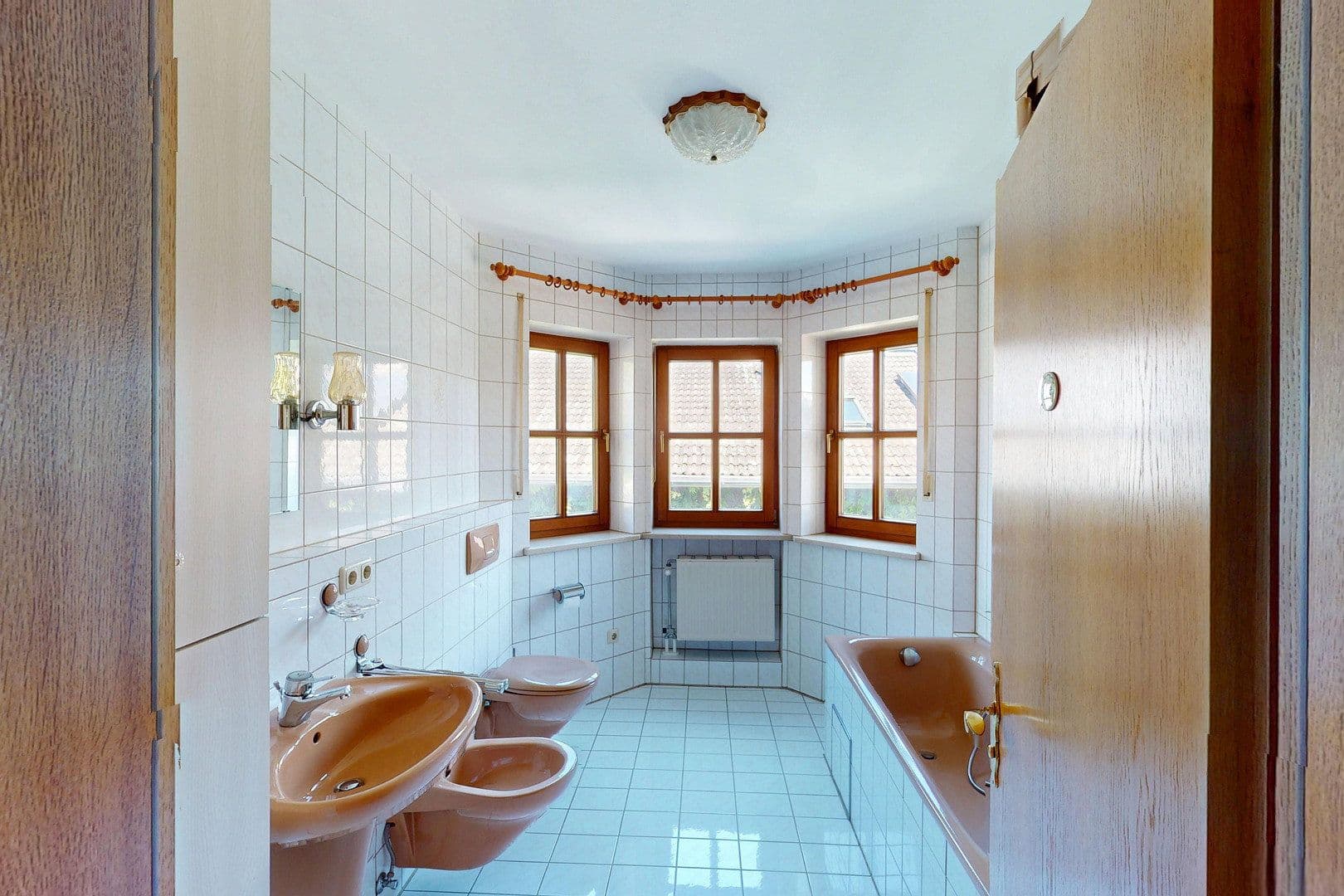Prodej domu 193 m², pozemek 405 m², Karlsbader Straße 5a, München, Bavorsko Prodej domu 193 m², pozemek 405 m², Karlsbader Straße 5a, München, Bavorsko