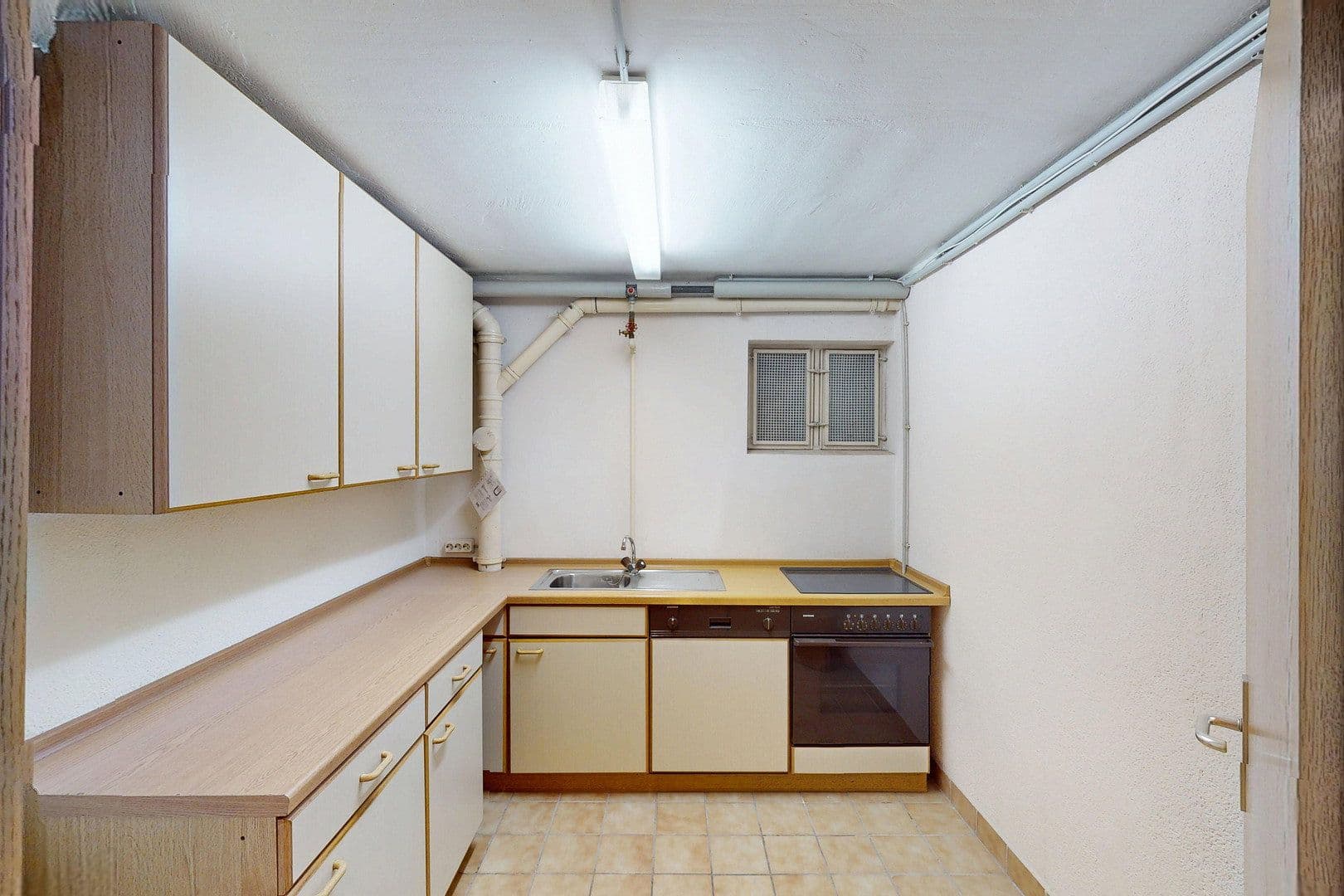 Prodej domu 193 m², pozemek 405 m², Karlsbader Straße 5a, München, Bavorsko Prodej domu 193 m², pozemek 405 m², Karlsbader Straße 5a, München, Bavorsko