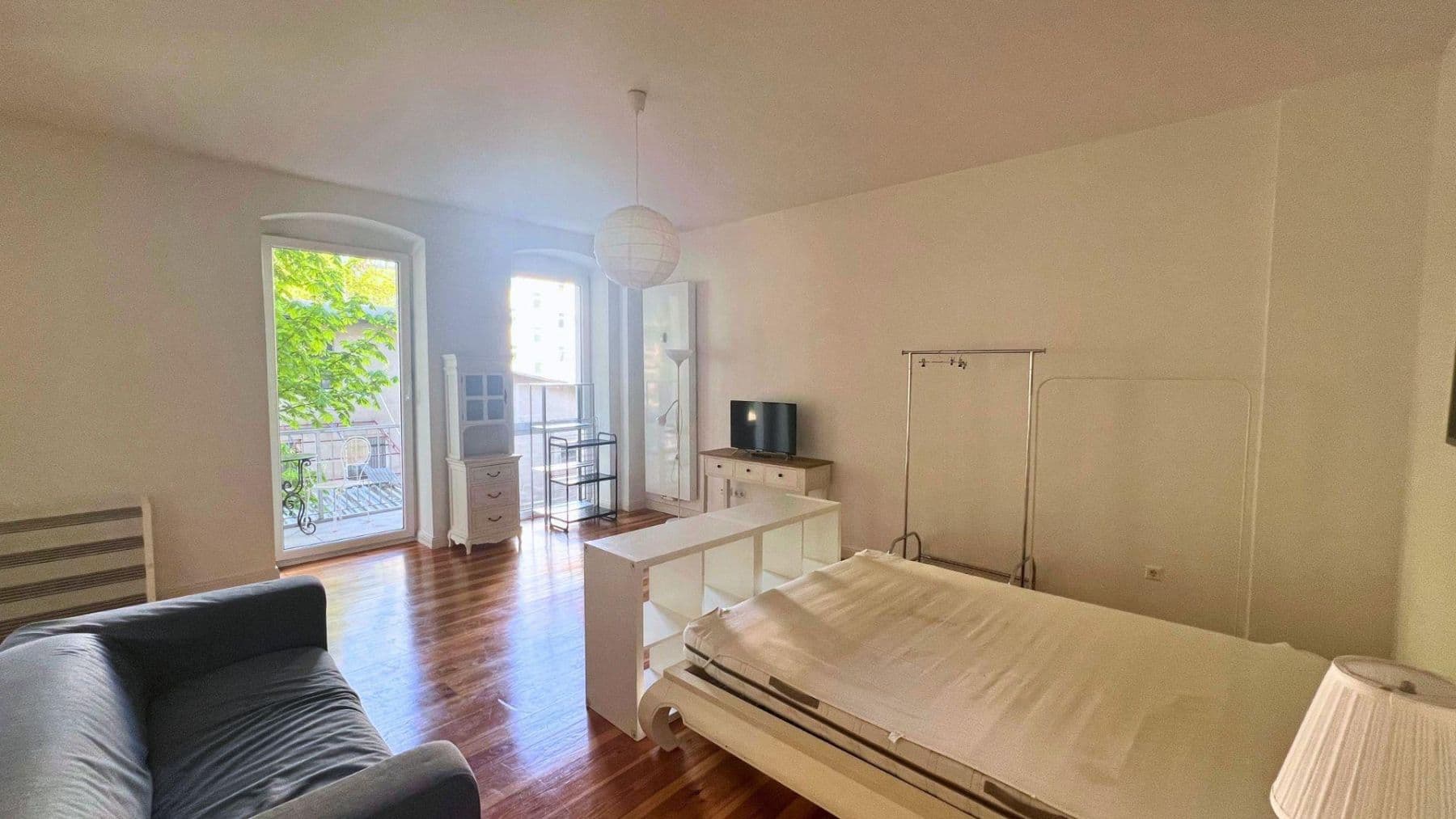 Pronájem bytu 1+1 46 m², Grünberger Straße 47, Berlin, Berlín Pronájem bytu 1+1 46 m², Grünberger Straße 47, Berlin, Berlín