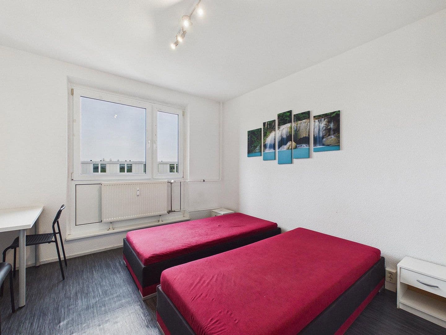 Prodej bytu 6+1 96 m², Lion-Feuchtwanger-Straße 52, Berlin, Berlín Prodej bytu 6+1 96 m², Lion-Feuchtwanger-Straße 52, Berlin, Berlín
