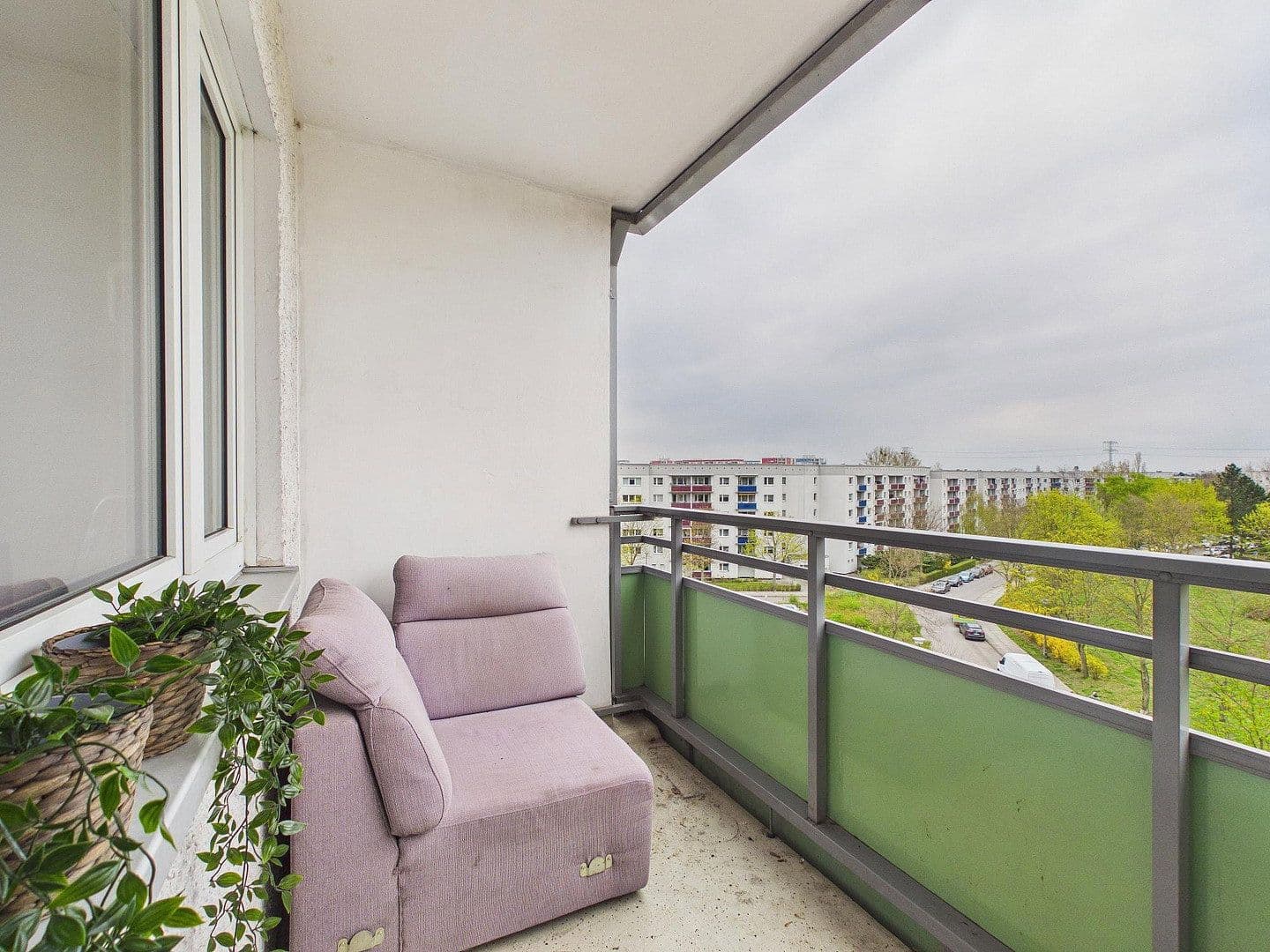 Prodej bytu 6+1 96 m², Lion-Feuchtwanger-Straße 52, Berlin, Berlín Prodej bytu 6+1 96 m², Lion-Feuchtwanger-Straße 52, Berlin, Berlín